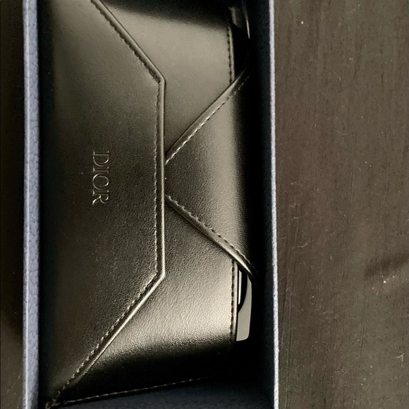 DIOR MEN’S SUNGLASSES 42MM - Picture 2 of 3